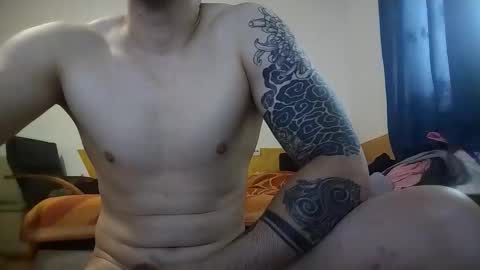Snapshot of miljovic chatting on 10.05.25 miljovic online show from 10.05.25