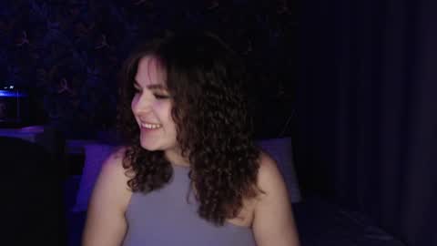 Snapshot of milk_slice chatting on 02.23.25 Stella and Neo online show from 02.23.25