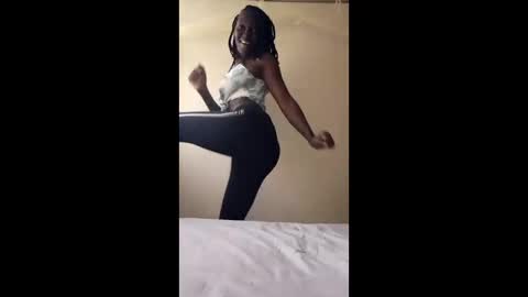 milkanechesa39 online show from 02.27.26