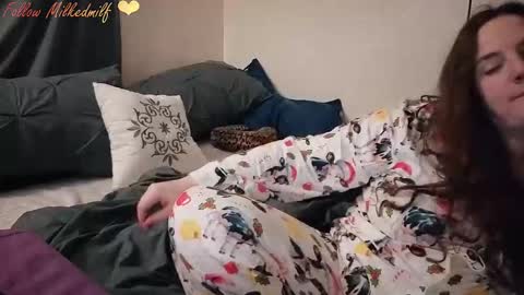 milkedmilf online show from 02.06.26