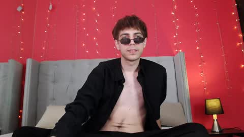 Snapshot of milkhunter_ chatting on 04.14.26 milkhunter_ online show from 04.14.26