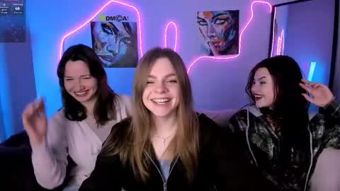 Snapshot of milki_wey chatting on 02.02.26 Mila online show from 02.02.26