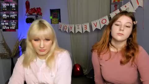 Snapshot of milki_wey chatting on 02.11.26 Mila online show from 02.11.26