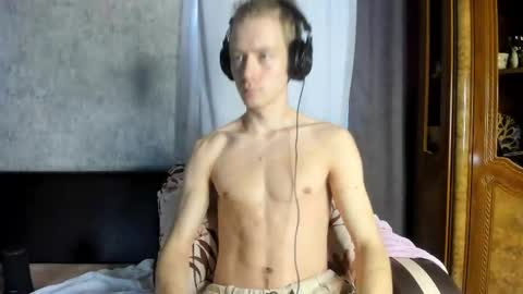 Isaac online show from 11.10.25