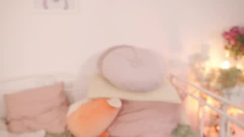 milky_0 online show from 04.19.26