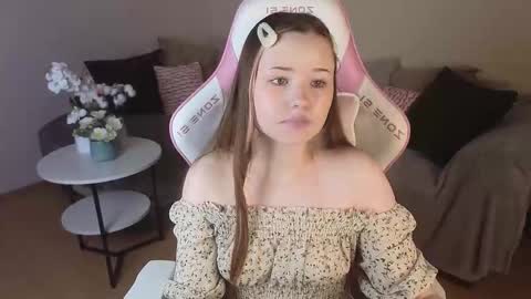 Ula online show from 11.08.25