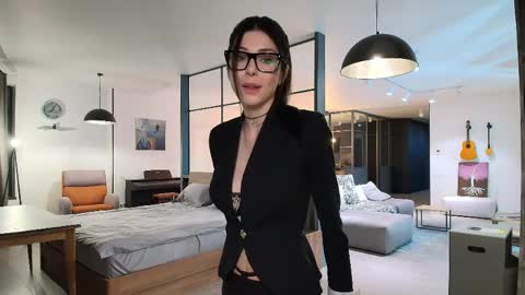 milla bella online show from 02.23.26