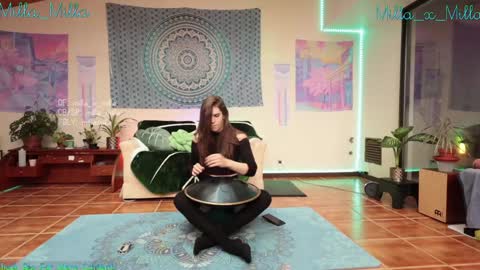 milla_milla online show from 01.16.25