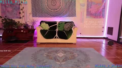 milla_milla online show from 10.05.25