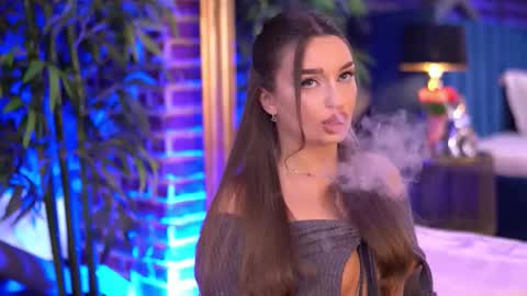 Milla online show from 12.01.25