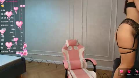 Snapshot of millaa_bella chatting on 03.25.26 millaa_bella online show from 03.25.26