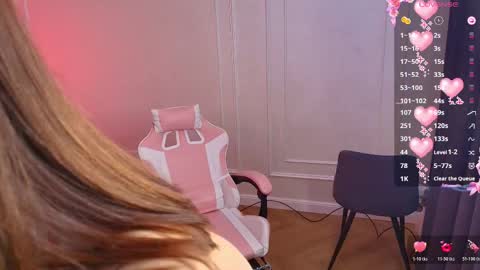 Snapshot of millaa_bella chatting on 04.10.26 millaa_bella online show from 04.10.26