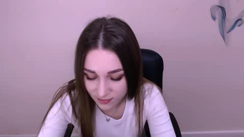 Snapshot of millasamsd chatting on 12.16.25 Milla online show from 12.16.25