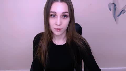 Snapshot of millasamsd chatting on 12.17.25 Milla online show from 12.17.25