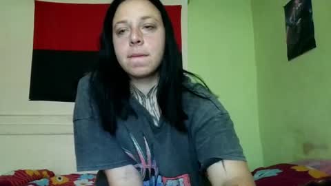 Snapshot of millasourrety chatting on 06.14.26 MillaSourretY online show from 06.14.26