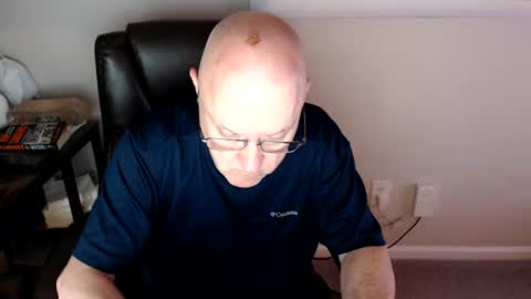 Snapshot of millenium0129 chatting on 06.14.26 millenium0129 online show from 06.14.26