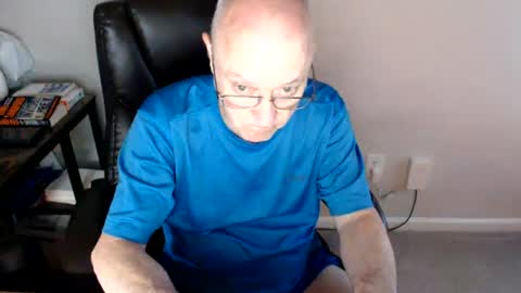 Snapshot of millenium0129 chatting on 07.30.26 millenium0129 online show from 07.30.26