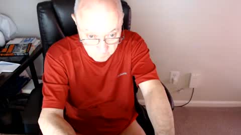 Snapshot of millenium0129 chatting on 08.06.26 millenium0129 online show from 08.06.26