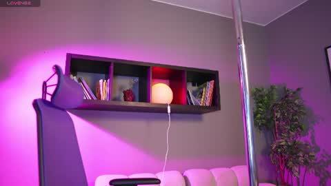 millie_volturi online show from 07.02.26