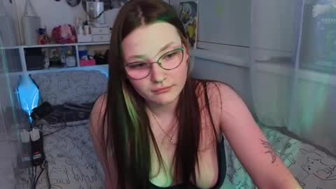 Snapshot of milliedoll chatting on 02.07.26 Millie online show from 02.07.26