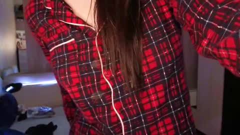 Snapshot of milliedoll chatting on 03.03.26 Millie online show from 03.03.26