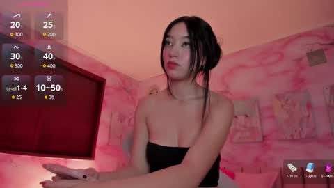 Snapshot of millieskinny_ chatting on 01.25.25 Ana Maria online show from 01.25.25