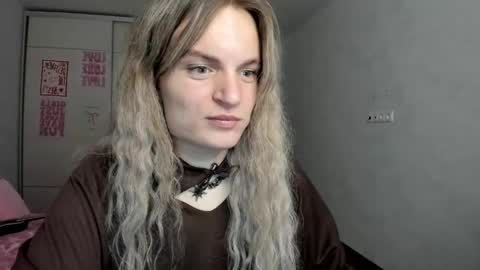 mili-kira online show from 05.09.26