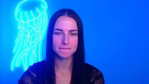 Milly online show from 09.15.25