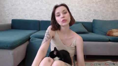 Milly online show from 03.04.26