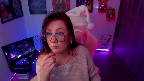 Monkey D Maddie online show from 12.05.24