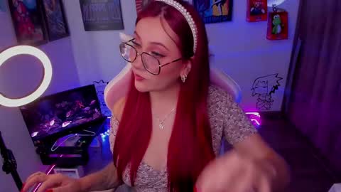 Monkey D Maddie online show from 02.10.25