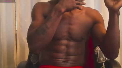 Miltonn online show from 02.12.25