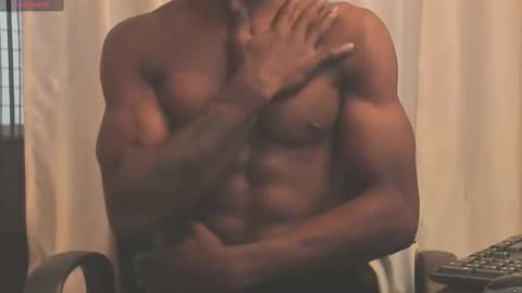 Miltonn online show from 03.05.25