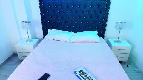 Milu ballmer  online show from 10.11.25