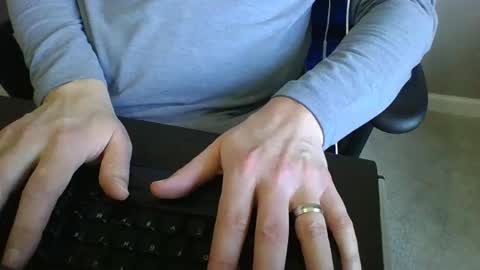 Snapshot of milwaukeebadger24 chatting on 01.04.25 milwaukeebadger24 online show from 01.04.25