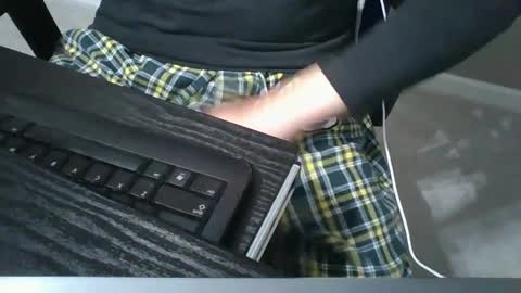 Snapshot of milwaukeebadger24 chatting on 01.08.25 milwaukeebadger24 online show from 01.08.25