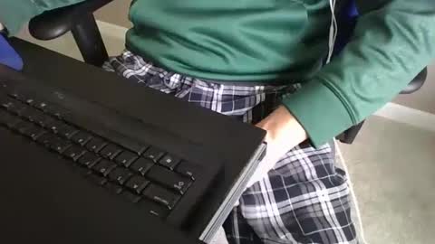 Snapshot of milwaukeebadger24 chatting on 02.14.25 milwaukeebadger24 online show from 02.14.25