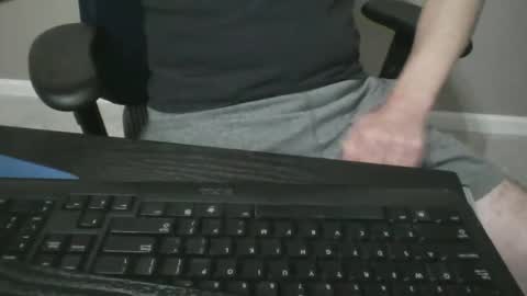 Snapshot of milwaukeebadger24 chatting on 10.21.25 milwaukeebadger24 online show from 10.21.25