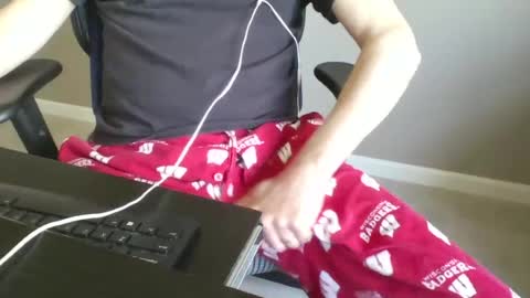 milwaukeebadger24 online show from 05.13.26