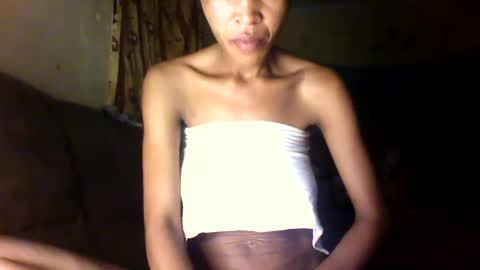 mily_cute online show from 02.04.25