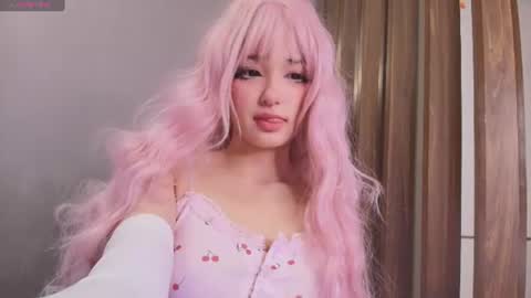 mimi cuute online show from 06.11.26