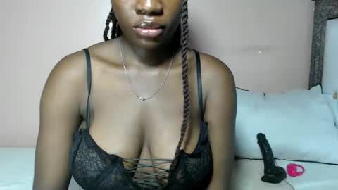 mimiebony online show from 05.25.26
