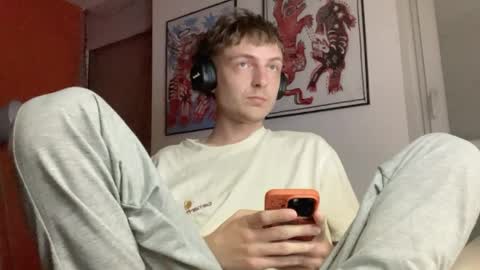 Snapshot of mimiro12 chatting on 04.03.26 mimiro12 online show from 04.03.26