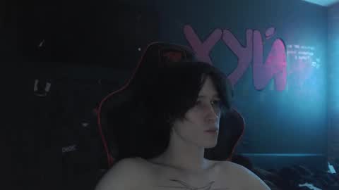 Snapshot of min1pekka chatting on 09.28.25 Max online show from 09.28.25