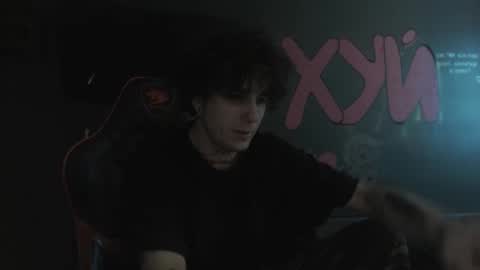 Snapshot of min1pekka chatting on 11.05.25 Max online show from 11.05.25