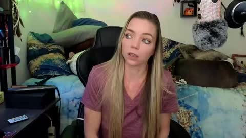 Mindy Mars online show from 02.19.25