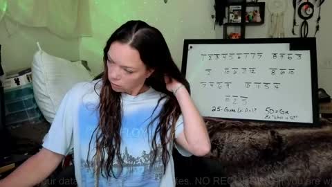 Mindy Mars online show from 04.13.26