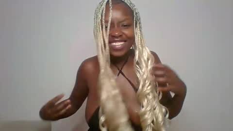 STRAWBERRY online show from 02.21.25