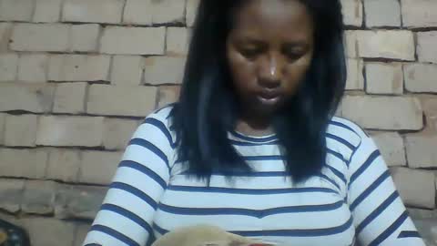 Minie4Tina online show from 01.12.25