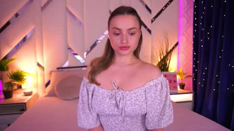 Snapshot of minifox_ chatting on 03.02.26 minifox_ online show from 03.02.26